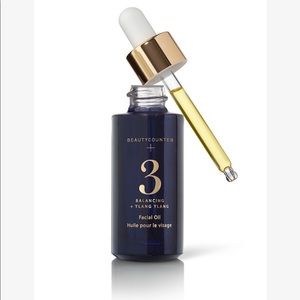New! BeautyCounter No. 3 Balancing Facial Oil